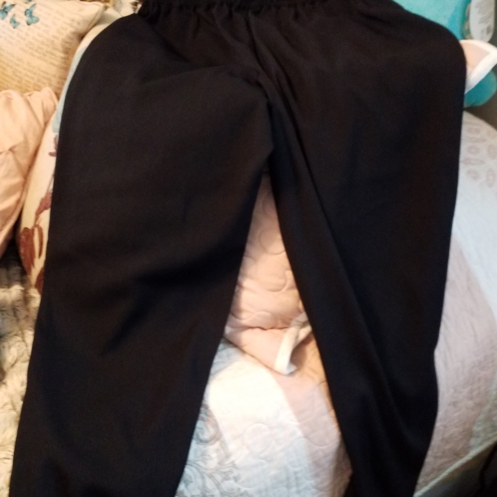 Pants - Picture 3 of 4